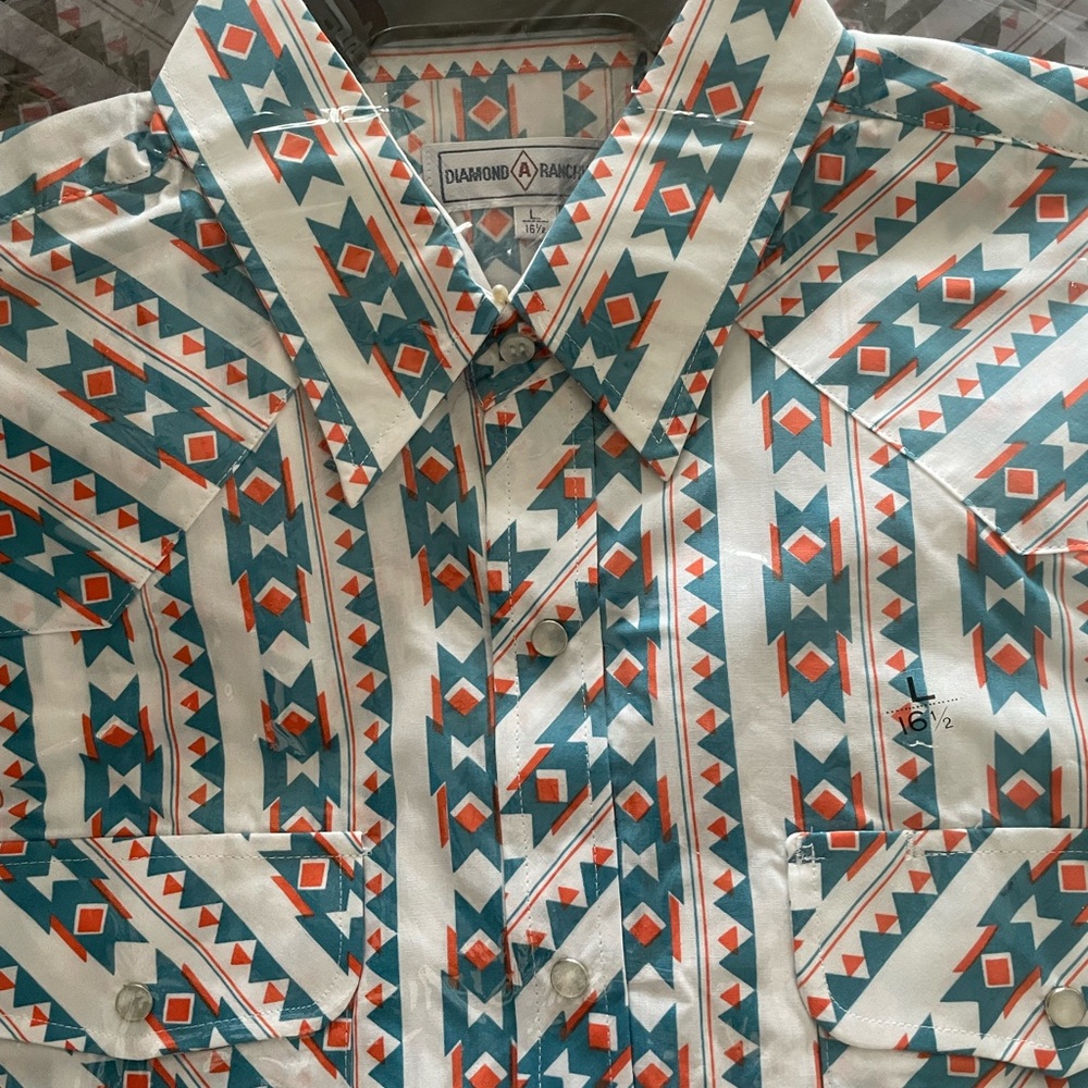 VNTG Deadstock western long sleeve snap shirt. L